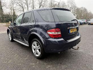 Mercedes ML 320 CDI  AUTOMAAT (SUV 5-dr.) picture 3