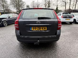 Kia Cee d 1.6 X-tra (Stationwagen 5-dr.) picture 4