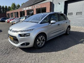 krockskadad bil auto Citroën C4-picasso 1.6 e-THP Intensive AUTOMAAT  (MPV 5-dr.) 2015/1