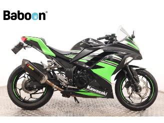 uszkodzony motocykle Kawasaki  Ninja 300 2016/5