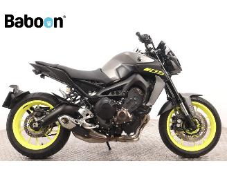 Yamaha MT-09 ABS picture 1
