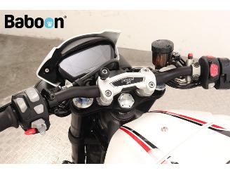 Triumph Speed Triple RS ABS picture 22
