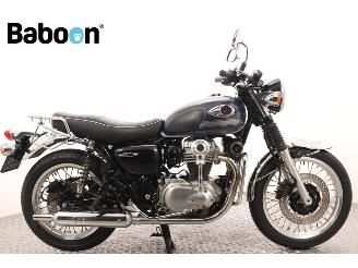 dommages motocyclettes  Kawasaki W 800  2024/7