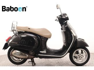 damaged motor cycles Vespa  GTS 250 I.E. 2016/5