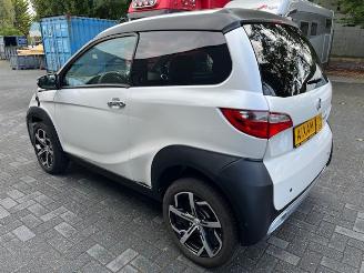 Aixam  e-Crossover Premium 100% elektrisch picture 5