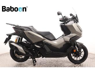 Honda  ADV 350 picture 1