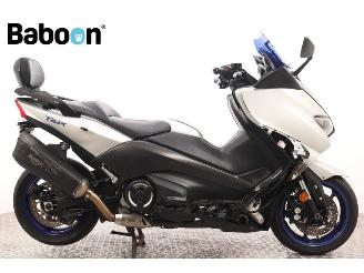 skadebil motor Yamaha  XP 530 T-MAX SX 2017/8