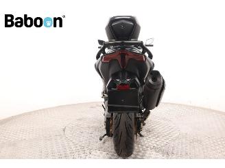 Yamaha  T-MAX 560 Tech Max ABS picture 7