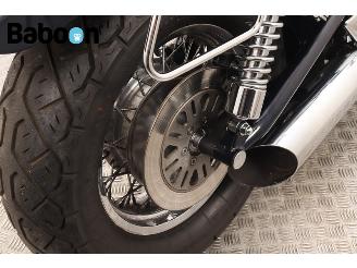 Suzuki VS 1400 Intruder picture 14
