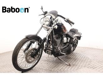 Harley-Davidson  FXSTC Softail Custom picture 4