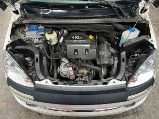 Microcar  F8C Coupe DCI picture 17