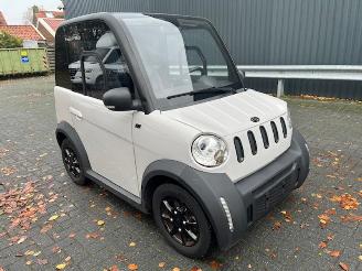 krockskadad bil brommobiel   CityCar 45KM 2020/7