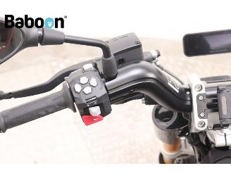 BMW  CE 02 picture 14