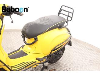 Vespa  Sprint 45KM picture 17