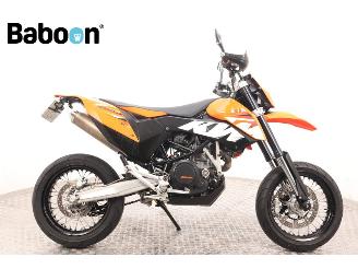 krockskadad bil motor KTM 690 SMC  2008/5