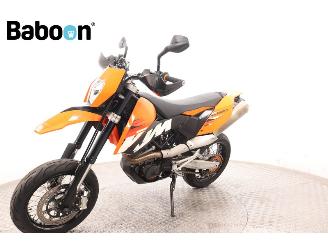 KTM 690 SMC  picture 4