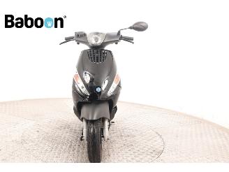 Piaggio  Zip 45KM picture 3