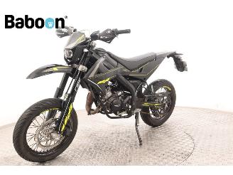 Rieju  MRT 5 Black Series Yellow 45KM picture 4