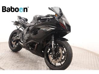 Yamaha  YZF-R7 picture 2