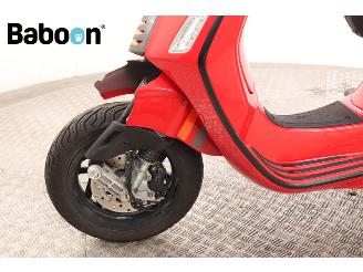 Vespa  Sprint 4T Racing 60s 45KM picture 16