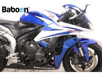 Honda CBR 600 RR picture 12