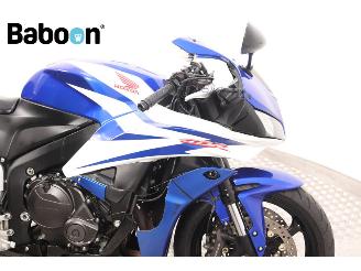 Honda CBR 600 RR picture 17