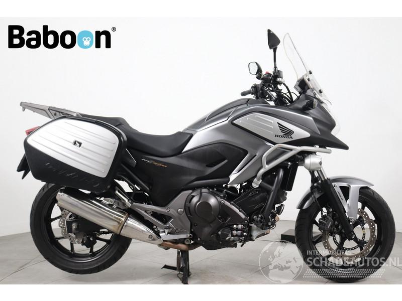 Honda  NC 750 X DCT C-ABS