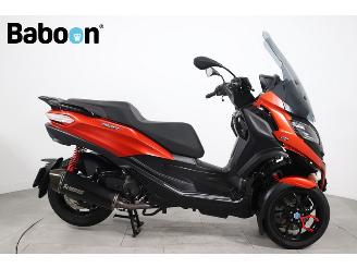 krockskadad bil motor Piaggio MP3 400 HPE Sport 2023/7