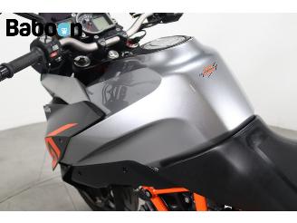 KTM  1290 Super Duke GT ABS picture 15