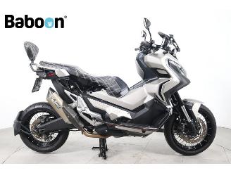 Schade motor Honda  X-ADV 2020/4