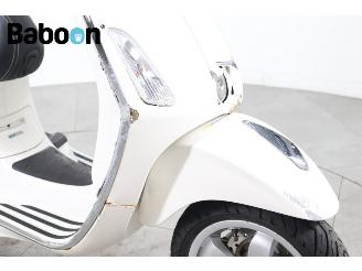 Vespa  Primavera 45KM picture 9