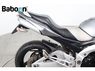 Suzuki  GSR 600 picture 13