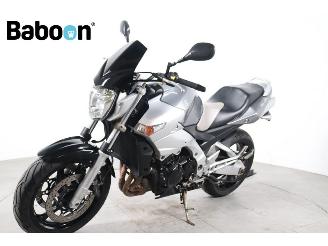 Suzuki  GSR 600 picture 6