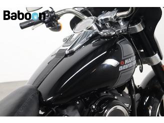 Harley-Davidson  FLSB Sport Glide picture 15
