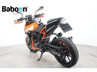 KTM 125 Duke  picture 25