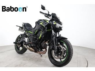 Kawasaki Z 650 ABS picture 2