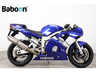 skadebil motor Yamaha  YZF-R6 2000/2