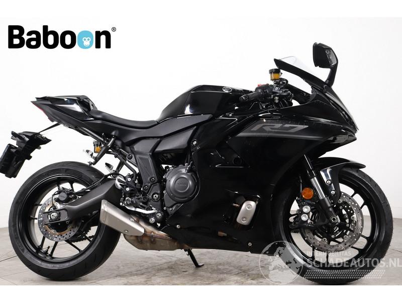 Yamaha  YZF-R7