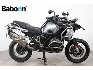 Schade motor BMW R 1250 GS Adventure Triple Black 2021/9