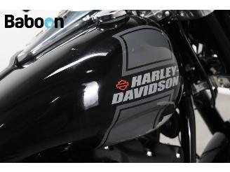 Harley-Davidson  FLSB Softail Sport Glide picture 18