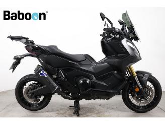 skadebil motor Honda  X-ADV 2023/2