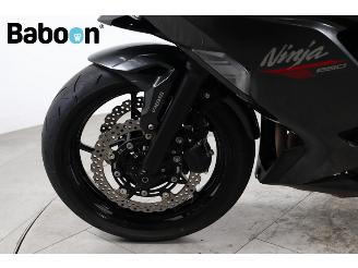 Kawasaki Ninja 650  picture 13