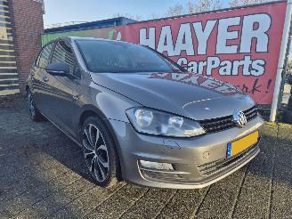 škoda osobní automobily Volkswagen Golf 1.0 tsi trendline 2015/12