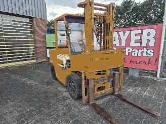 skadebil machine Komatsu  fg40z 1989/1