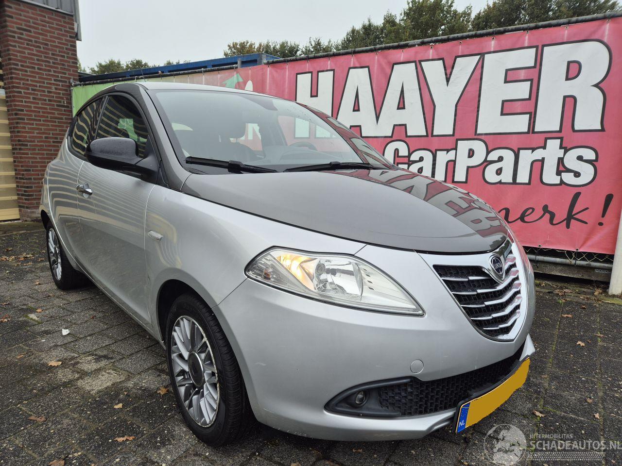 Lancia Ypsilon 0.9 TwinAIR Silver