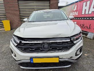 Volkswagen T-Roc 1.5 tsi life business picture 6