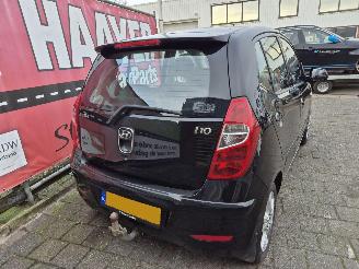 Hyundai I-10 1.1i drive cool picture 3