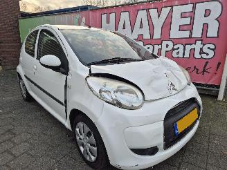 Vaurioauto  passenger cars Citroën C1 1.0 12 ambiance 2010/5