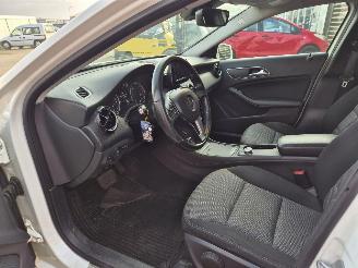 Mercedes A-klasse 180 cdi ambition picture 9