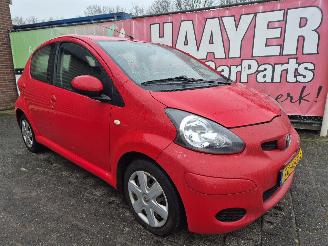 krockskadad bil auto Toyota Aygo 1.0 12v access AIRCO 2009/6